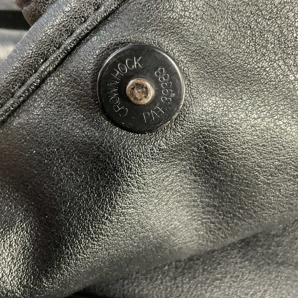 Black Leather Messenger Bag Magnetic Snap Button Close Shoulder Strap - Picture 15 of 16